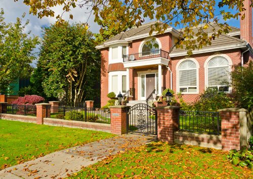 GEORGETOWN Real Estate - Larissa Sarakaeva, Broker
